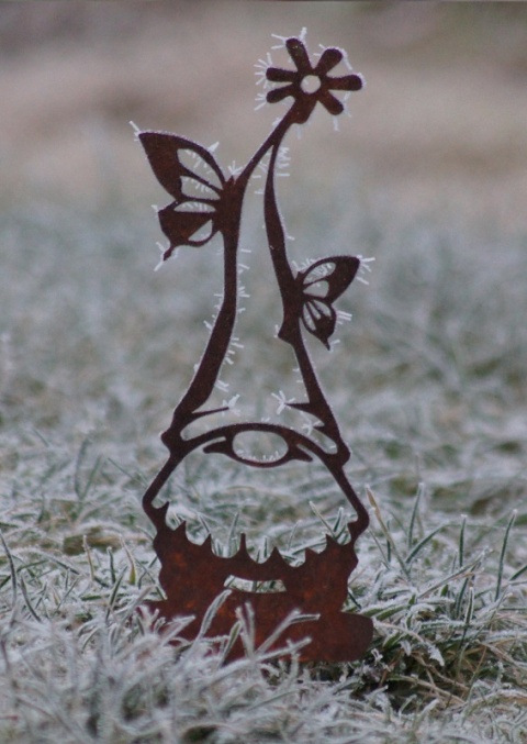 Skrzat krasnal ogrodowy dekoracja corten rdzewiona 101